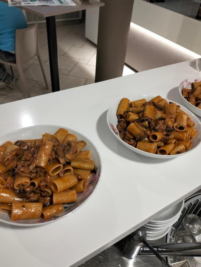 B&B Caffe 诺西 外观 照片